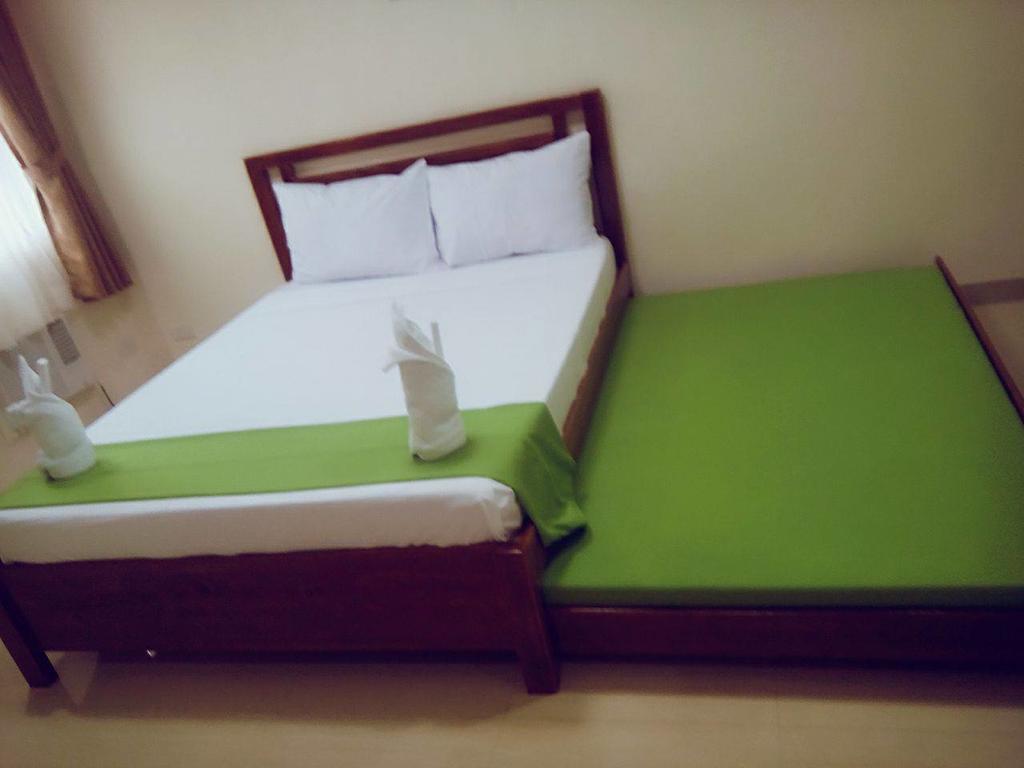 Gilin Pension House Пуэрто-Принцеса Экстерьер фото